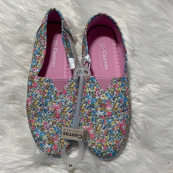 Canvas casual Shoes - 2 for $12 from my closet-Bella Canvas Women's Floral Slip-On Sneakers